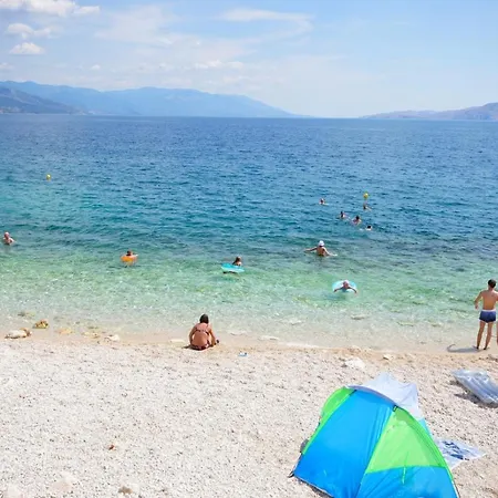In With Air Conditioning, Wifi, Washing Machine 3541-4 Apartman