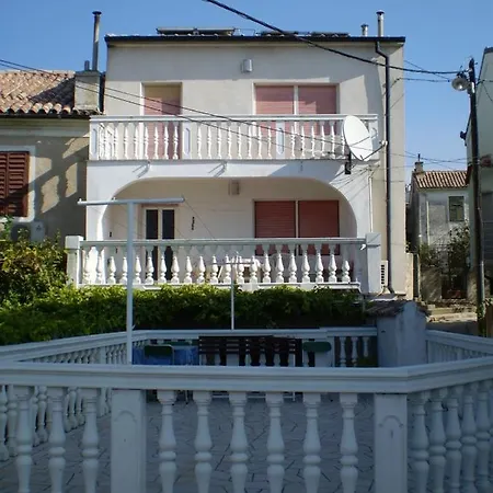 In With Air Conditioning, Wifi, Washing Machine 3541-4 * Novi Vinodolski